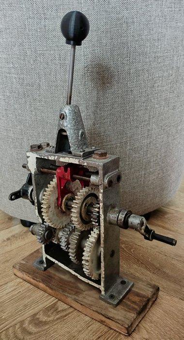 Onderwijs/demonstratiemodel - Aluminium, Hout, Staal -, Antiek en Kunst, Antiek | Speelgoed