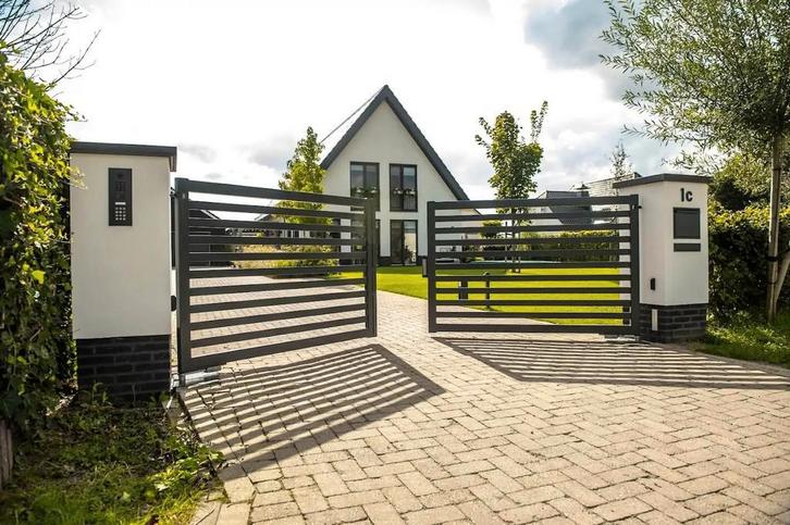 Parma vrijdragende schuifpoort  | Van Klompenburg, Tuin en Terras, Tuinhekken en Hekwerk, Overige typen, Nieuw, Met poort, IJzer