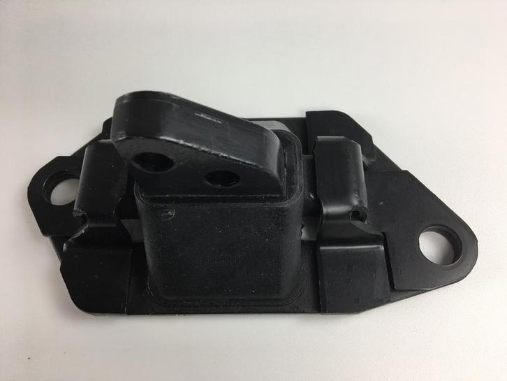 Volvo Motorsteun rechts Volvo S80 -2006 V70 P26 D5252T Volvo, Auto-onderdelen, Motor en Toebehoren, Nieuw, Volvo, Verzenden