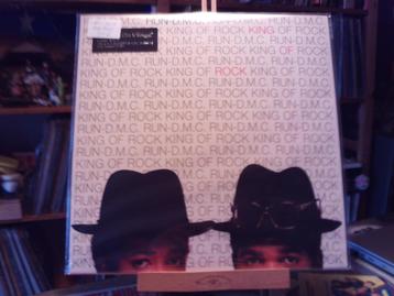 Veel Nieuw vinyl bij The Shop Records: Run DMC, Smiths, Moby beschikbaar voor biedingen