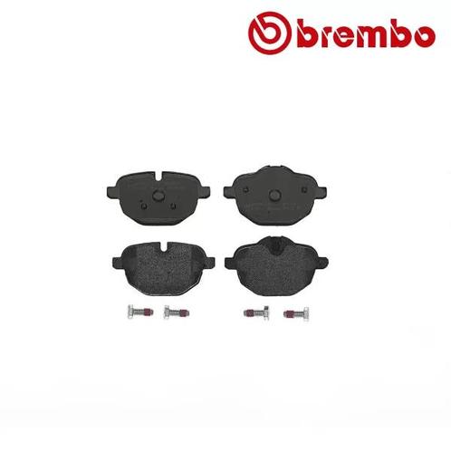 BREMBO Remblokken set BMW 520d achterzijde, Auto-onderdelen, Remmen en Aandrijving, Nieuw, Verzenden