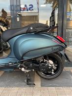 Vespa Sprint E5 custom 21 | 1500km! | Angel eye | Mono-seat, Ophalen, Overige modellen, Maximaal 45 km/u, Zo goed als nieuw