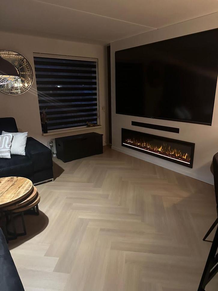 Vloeren leggers gezocht? Regio Den Haag/rotterdam, Doe-het-zelf en Verbouw, Vloerdelen en Plavuizen, 30 cm of meer, 150 cm of meer