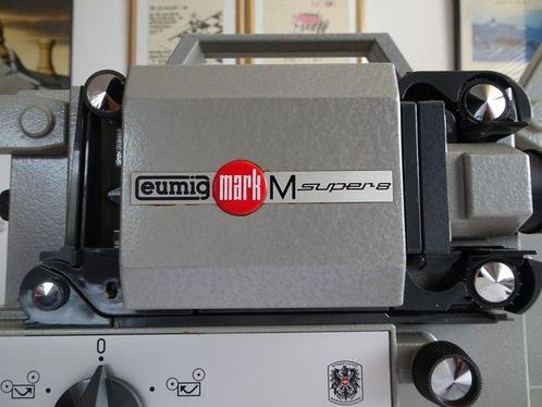 Eumig Mark M Super 8 Filmprojector, Verzamelen, Fotografica en Filmapparatuur
