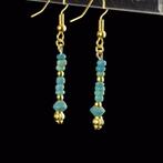 Oud-Romeins Oorbellen met Romeinse turquoise glazen kralen
