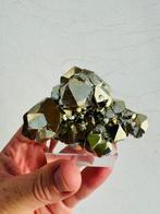 pyriet Kristalcluster - Hoogte: 8.3 cm - Breedte: 6 cm- 400, Verzamelen, Mineralen en Fossielen