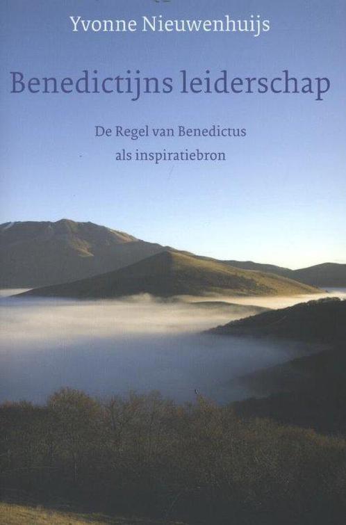 9789025901646 Benedictijns leiderschap | Tweedehands, Boeken, Economie, Management en Marketing, Zo goed als nieuw, Verzenden