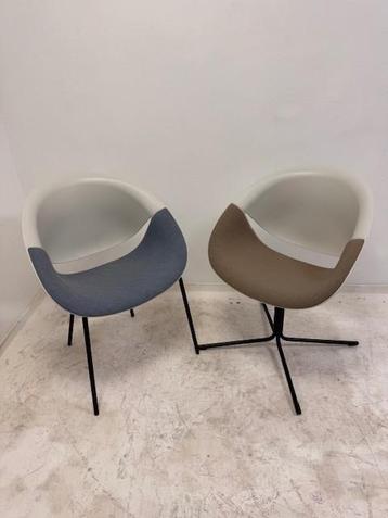 Gebruikte Max Design So Happy vergaderstoelen blauw en beige beschikbaar voor biedingen