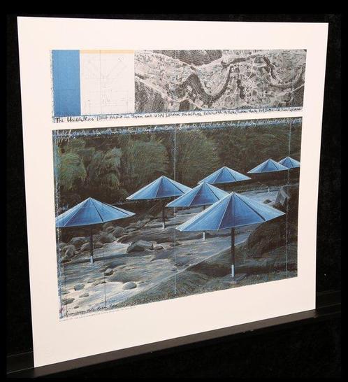 Christo (1935-2020), after - Christo - The Umbrellas (blue), Antiek en Kunst, Antiek | Overige Antiek