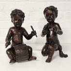 sculptuur, Two putti - 5,8 kg - 27 cm - Gepatineerd brons