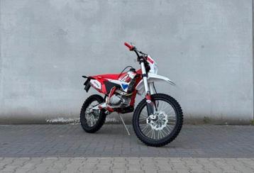 Apollo Thunder Crossmoter 300cc beschikbaar voor biedingen