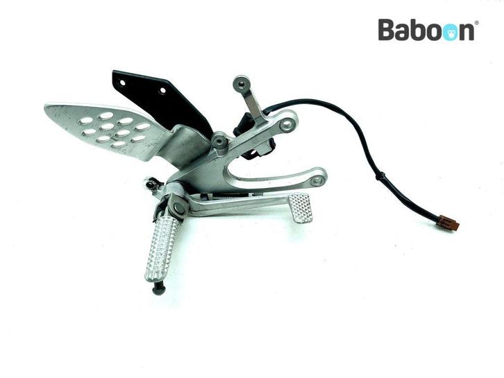 Schetsplaat Rechts Voor Yamaha YZF R1 2004-2006 (YZF-R1 5VY), Motoren, Onderdelen | Yamaha, Gebruikt, Verzenden