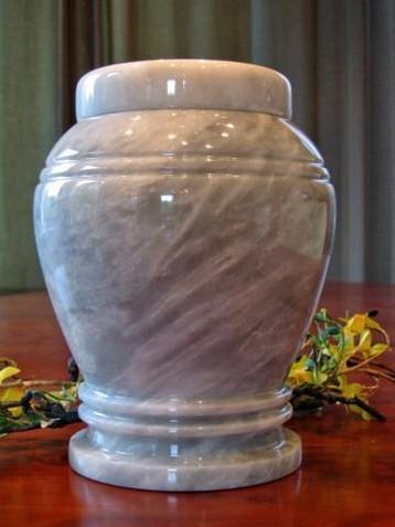 urn | marmer | crematie | uitverkoop | aanbieding