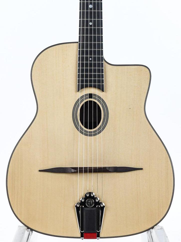 Eastman DM1 Natural Gypsy Guitar (Akoestische Gitaren), Muziek en Instrumenten, Snaarinstrumenten | Gitaren | Akoestisch, Overige typen