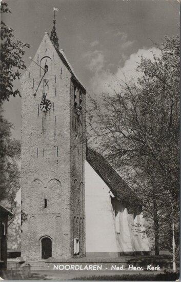 NOORDLAREN - Ned. Herv. Kerk, Verzamelen, Ansichtkaarten | Nederland, Verzenden