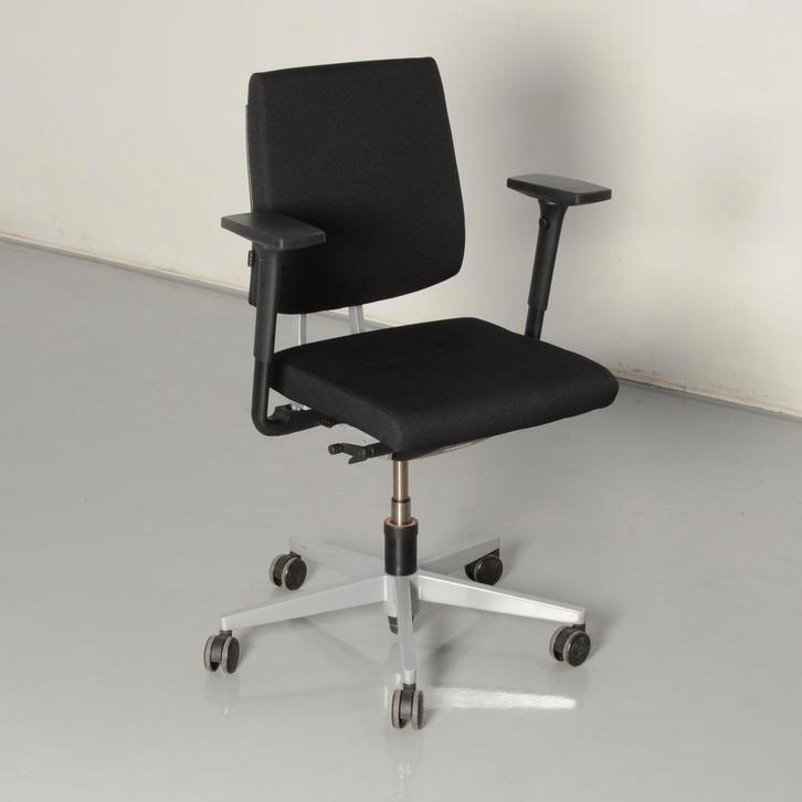 Sedus BD-100 bureaustoel, zwart, opnieuw gestoffeerd, 3D, Zakelijke goederen, Kantoor en Winkelinrichting | Kantoormeubilair en Inrichting