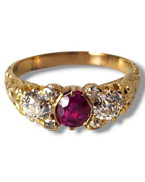 Ring - 18 karaat Geel goud, 18K Gouden Birmaanse Robijn &, Sieraden, Tassen en Uiterlijk, Ringen