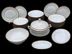 RICHARD GINORI - Tafelservies voor 12 (41) - Porselein -