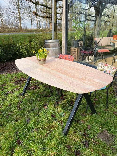Douglas Tuintafel in vorm naar wens I Uniek I maatwerk, Tuin en Terras, Tuintafels, Ovaal, Nieuw, Hout, Verzenden