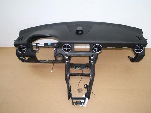Dashboard Mercedes SLK O163928, Auto-onderdelen, Interieur en Bekleding, Ophalen of Verzenden