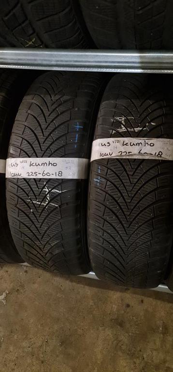 2x 225-60-18 Kumho All Season 5.5mm €35 Per Band 225 60 18 beschikbaar voor biedingen