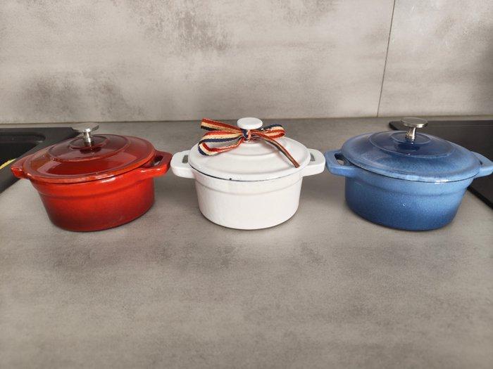 Nomar/ Staub, Style le Creuset - Braadpan (3) - Fonte, Antiek en Kunst, Antiek | Keukenbenodigdheden