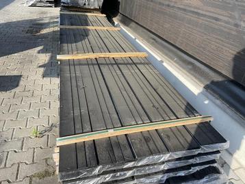 Ca. 50x Zweeds rabat zwart gecoat, 21x190mm, lengte 400cm beschikbaar voor biedingen