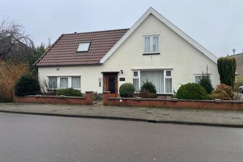 Te huur , woning in Hengelo (OV) 8 kamer(s), Berfloweg, Huizen en Kamers, Huizen te huur, Direct bij eigenaar