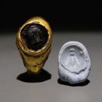 Oud-Romeins Goud Ring met een bijensnijwerk. 1e-3e eeuw, Verzamelen, Mineralen en Fossielen