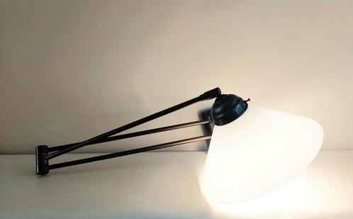 Swingarm wandlamp - Swingarm - Opaline glas - Wandlamp met, Antiek en Kunst, Curiosa en Brocante