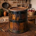 Vat - Hout, IJzer, Italiaanse landelijke azijnmakerij vóór