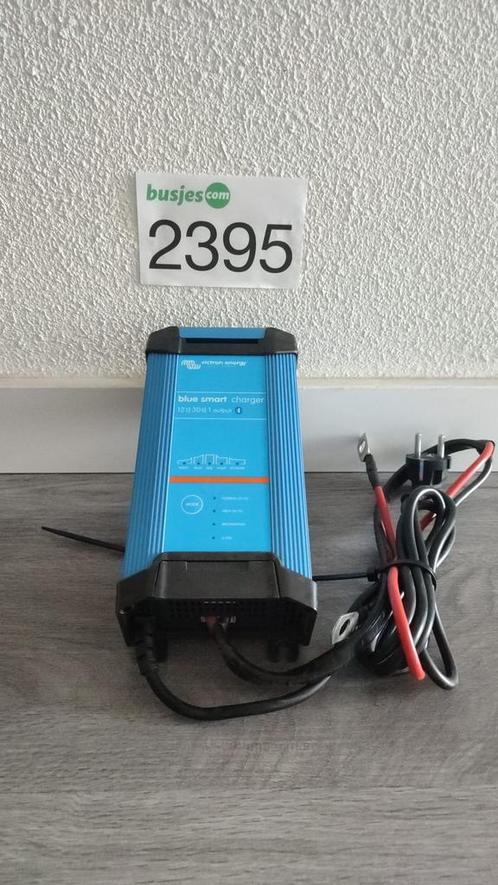 Victron Blue Smart IP22 lader 12/30 (1) | gebruikt | 2395, Auto's, Bestelauto's, Gebruikt, Ophalen of Verzenden