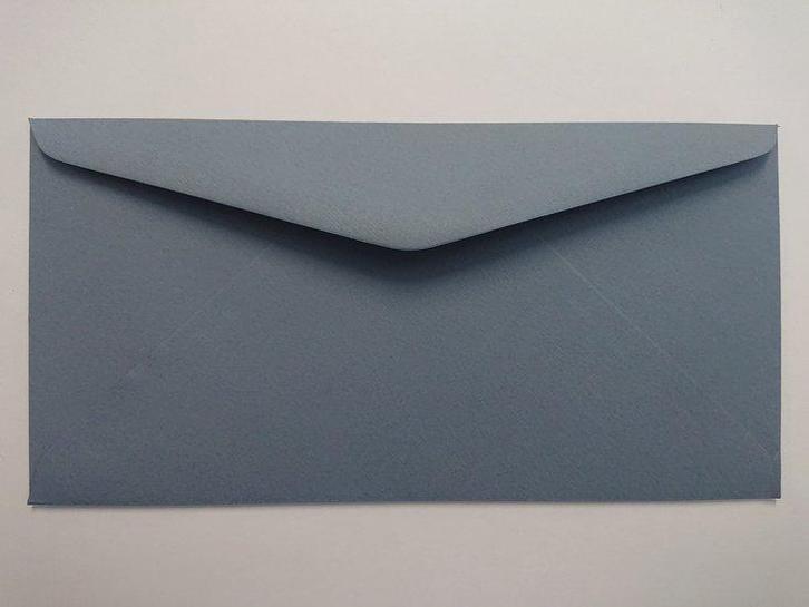 Envelop 11 x 22 cm Structuur Grijsblauw, Hobby en Vrije tijd, Kaarten | Zelf maken, Verzenden