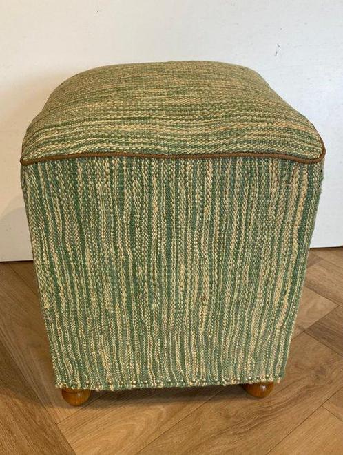 Poef - Hout, Wol, Antiek en Kunst, Curiosa en Brocante