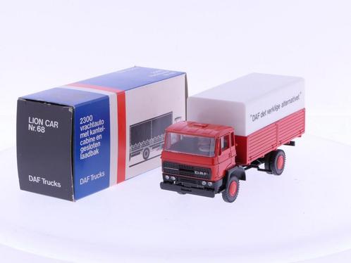Schaal 1:50 Lion Car Nr.43 DAF 2300 Vrachtauto met geslot..., Hobby en Vrije tijd, Modelauto's | 1:50, Zo goed als nieuw, Ophalen of Verzenden