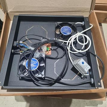 5x Ventilatorunit patch/serverkast Lande, LN-FAN-THM-2FFS beschikbaar voor biedingen