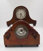 Klok (2) - Art Deco - Walnoot - 1920-1930, 1930-1940, Antiek en Kunst, Antiek | Klokken