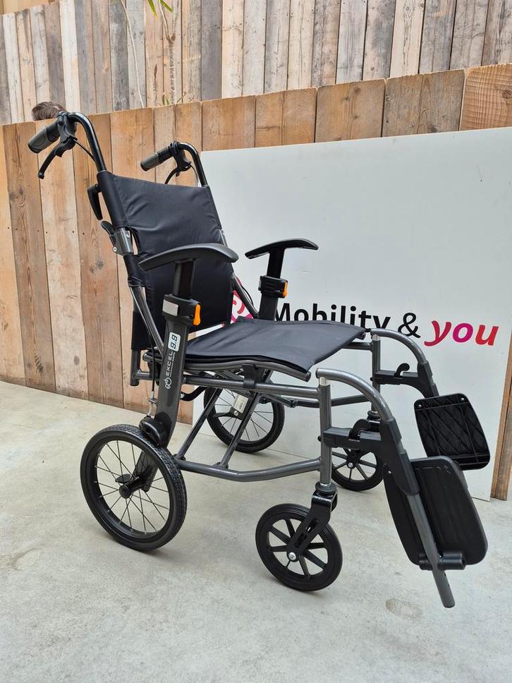 EXCEL 9.9 GEBRUIKTE ROLSTOEL, Diversen, Rolstoelen, Handbewogen rolstoel, Zo goed als nieuw, Inklapbaar, Ophalen