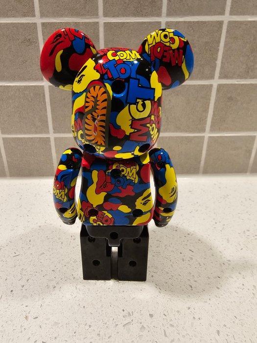 Be@rbrick x BAPE ABC Camo Shark Chogokin 200 %, Antiek en Kunst, Kunst | Designobjecten
