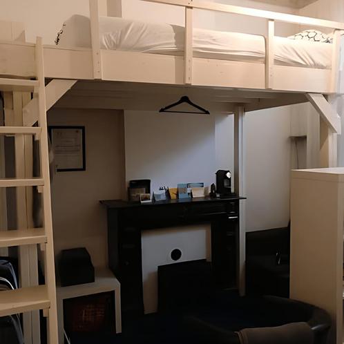 Kamer te huur voor mannen in het centrum van Tilburg gevonde, Huizen en Kamers, Huizen te huur, Direct bij eigenaar, Noord-Brabant