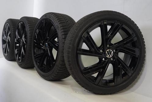 Volkswagen Golf 5 6 7 8 Bergamo 18 inch velgen Pirelli Winte, Auto-onderdelen, Banden en Velgen, Velg(en), Gebruikt, 18 inch, Winterbanden