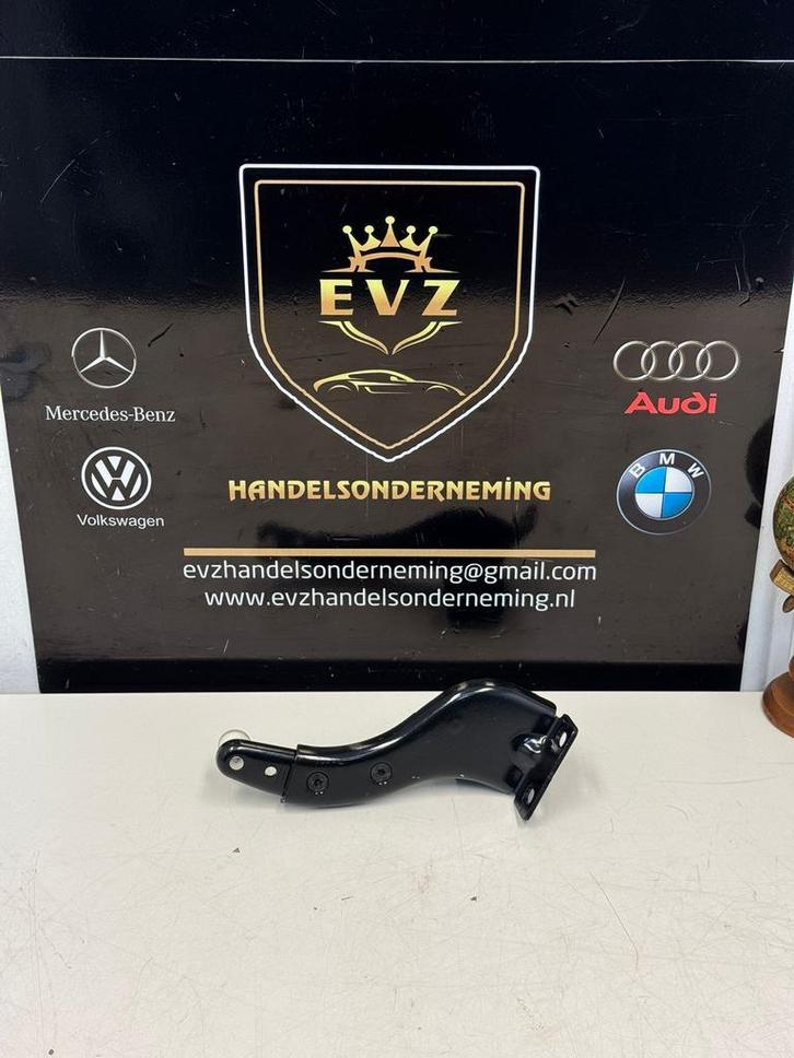 VW Caddy 2K rolgeleiding schuifdeur rechts bj2013 2K0843436B, Auto-onderdelen, Carrosserie en Plaatwerk, Gebruikt, Volkswagen