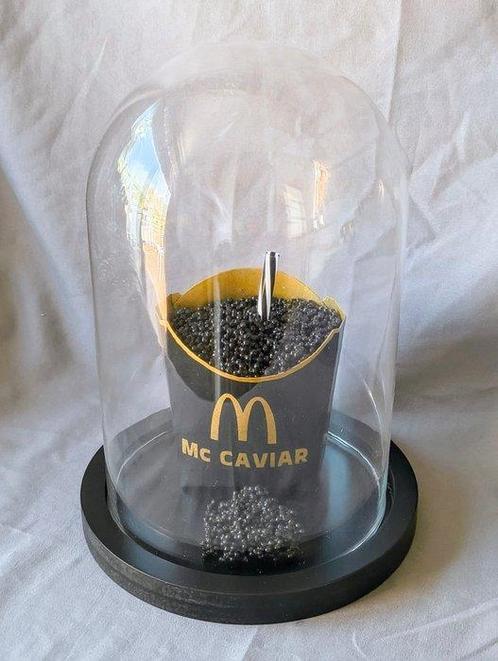 XTC Artist - Mc Caviar Black B/W Straw, Antiek en Kunst, Kunst | Designobjecten