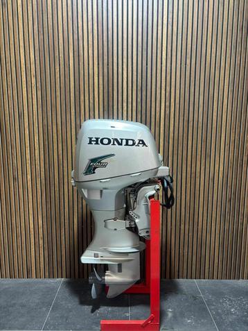 Honda 50 PK EFI beschikbaar voor biedingen
