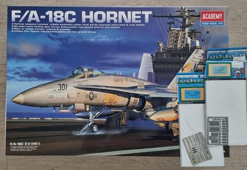 Academy 2191 F/A-18C Hornet 1:32 + 2x Eduard PE, Hobby en Vrije tijd, Modelbouw | Vliegtuigen en Helikopters, Verzenden