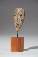 Een houten masker - Lega - DR Congo (Zonder minimumprijs)