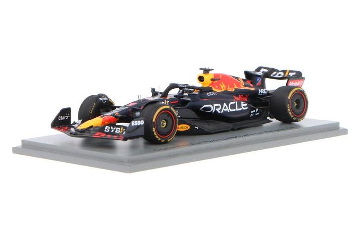Red Bull Racing RB18 S8547 Spark Models  Modelauto 1:43 2022, Hobby en Vrije tijd, Modelauto's | 1:43, Verzenden