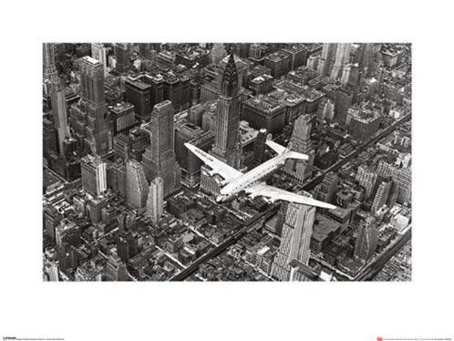 Kunstdruk Time Life DC4 Over Manhattan 60x80cm, Huis en Inrichting, Woonaccessoires | Schilderijen, Tekeningen en Foto's, Nieuw
