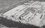 DRONTEN - Luchtfoto Dronten. Graansilos, Verzamelen, Ansichtkaarten | Nederland, Verzenden, Gelopen