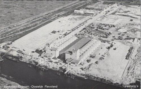 DRONTEN - Luchtfoto Dronten. Graansilos, Verzamelen, Ansichtkaarten | Nederland, Verzenden